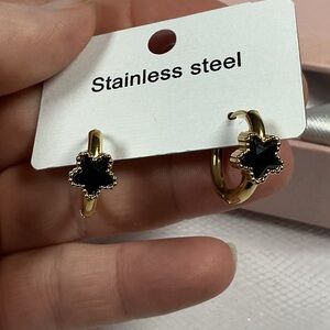 💫Gold Plated Stainless Steel  Black Stone Star Huggie Hoop Earrings